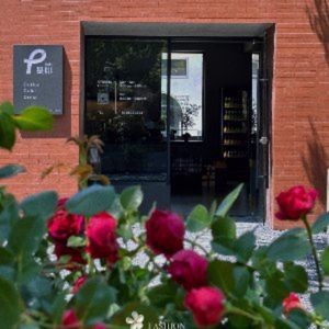 Is Coffee sefily (Baoguo Temple Store)