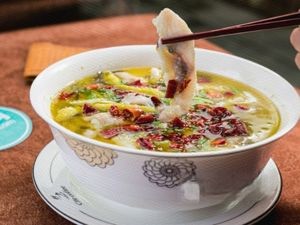 Chu He Restaurant (Mingshan Road Store)