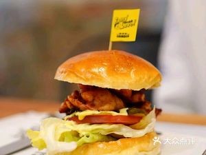 Called a Fried Chicken (Yuelin Branch)