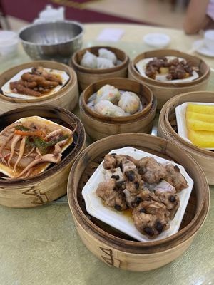 Hua Hen Restaurant
