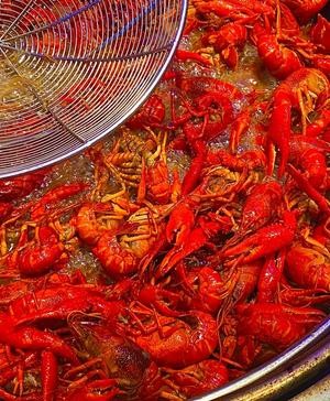 Crawfish · 99 Yuan for 4 Jin