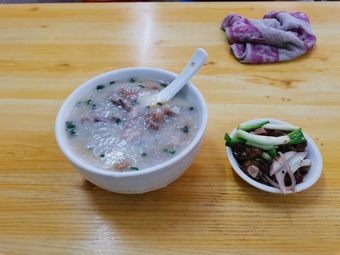 Zhong Tang Wang Zhou Snack Shop