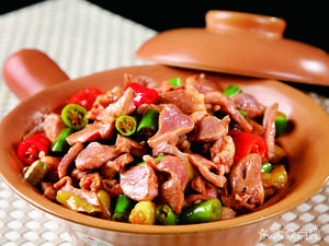 Chongqing Home-style Cuisine (Zhongtang Branch)