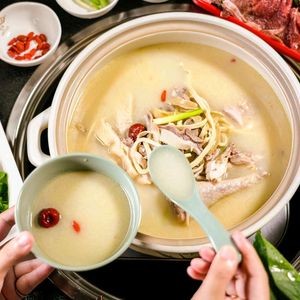 Miao Fu Four Seasons Hot Pot Coconut Chicken Pig's Intestine Chicken (Li Hu Building Branch)