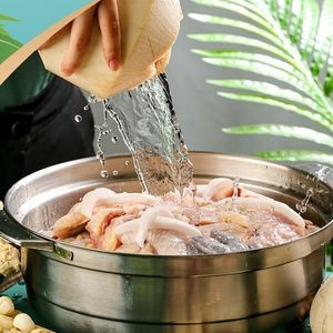 Qinyuan Coconut Chicken · Coconut Hot Pot (Tianhe City Branch)
