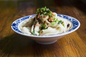 Luo Ji Pig Offal Noodle Soup