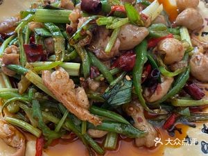 Sichuan Cuisine One Family