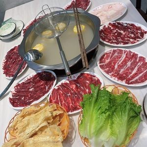 Yi Pin Beef Hot Pot (Chang'an Branch)