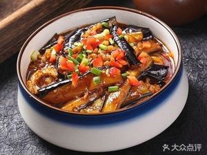 Xiao Xiang Cun Noodle House (Xinju Road Branch)