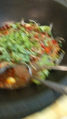 Good Brothers Earth Oven Chicken and Fish