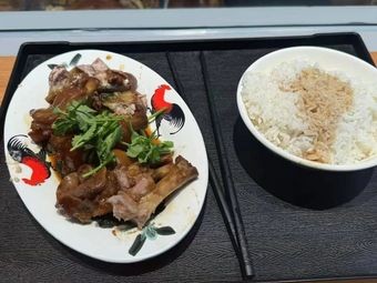 Zhu's Pig Trotter Dining Hall