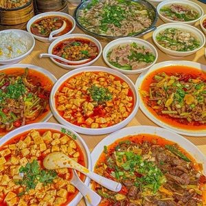 Shen Jiuniang Qiāojiǎo Beef