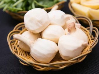 Chunyan Old Jar Pickled Beef Hotpot