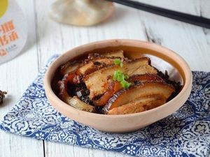 Old Brand Pottery Stew