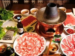 Qu Shi Old Beijing Hot Pot (Jiangbei Qiji Cheng Store)
