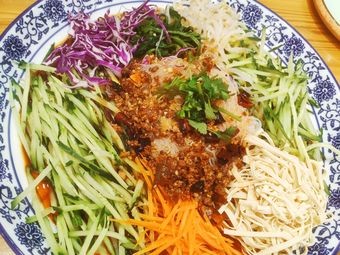 Chen Xiaoshao Northeast Courtyard Braised Bone Dumplings Home-style Dishes