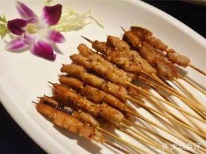 Authentic BBQ & Hot Pot (Longyue Jinshuiwan Store)