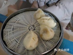 Chutian Little Buns (Xianghua Street Branch)
