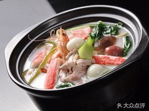 俊硕大理寺过桥米线(香通家园店)