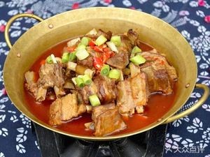 Lao Wu Wooden Fire Iron Pot Stew (Xuefu Community Branch)