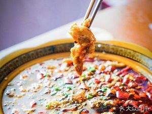 Lü Ji Private Kitchen Sandpot Restaurant (Yiyuan Community Branch)