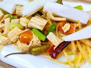 Halal Northwest Beef Noodles (Longjiang Street Branch)