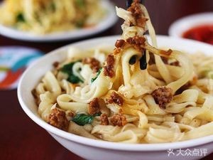 Jiu Ge Shaving Noodles (Jilin Street Store)