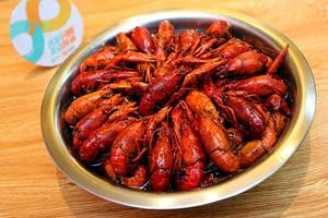 Dingding Lobster (Zhishan Road Store)
