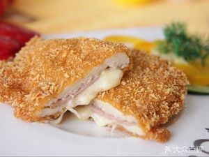Three Seniors Fried Chicken Store (Balibao Store)