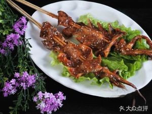 Laogen Carbon Pot Barbecue (Dongrong Home Garden Phase I Store)