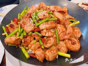 Old Mom's Big Dumplings (Dongyi Meijun Store)