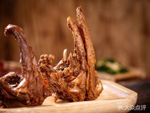 Lu Hui International City Norwegian Town South Gate Deng Xiaoming Spicy Hot Pot