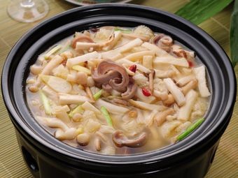 Clay Pot Spicy Hot Pot (Wuhu Road Branch)