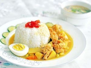 Curry Rice (Meigui Yuan Branch)