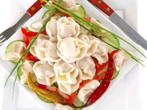 Northeast Handmade Fresh Dumplings (Boshihou Store)