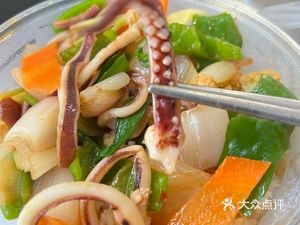 Yuelai Small Stir-fry (Guanglu Xinfang Branch)
