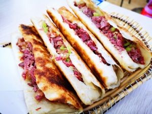 Yingjie Donkey Meat Fire Cake (Xisanzhuang Branch)