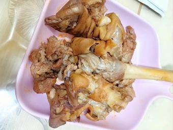 6 Yuan Spicy Lamb Feet