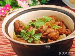 Chongqing Chicken Pot (Chengjiao Street Store)