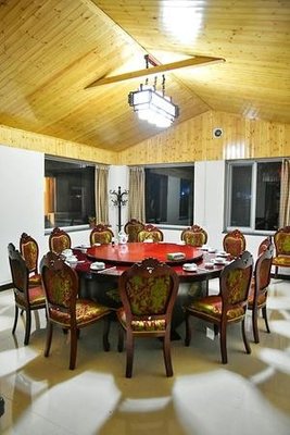 Runquan Manor