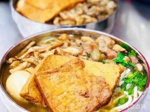 Huaxi Flying Bowl Beef Noodles (Huaguo Road Branch)