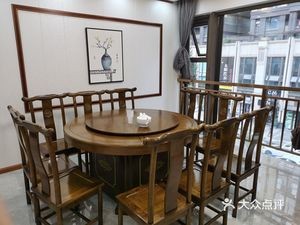 Li Erjie Food House (Poly Phoenix Bay Branch)