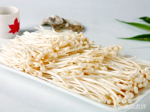 小许特色鸡爪(蓑草路店)
