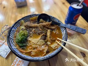 Lu La Xian Luosifen (Kangting Community Store)