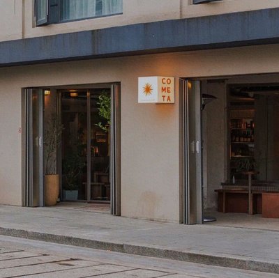 COMETA Bistro Bar