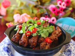 Wang Ji Sour Cabbage Braised Beef Noodles (Kangyue Road Store)