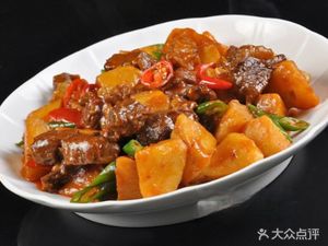 老钱菜馆.大骨头锅.辣味鱼锅.羊肉骨头锅(港进美食城店...
