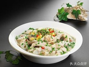 He Chun Catering (Hutai Road Store)