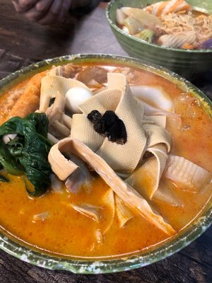 Gaoshan Mala Tang (Guang Zhong Road Store)