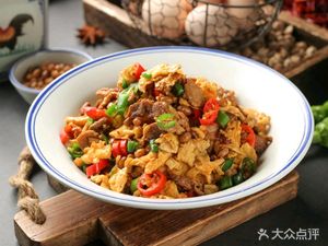Mao Xiang Cuisine · Gongcai Stir-Fried Beef with Vegetables (Yangpu Branch)